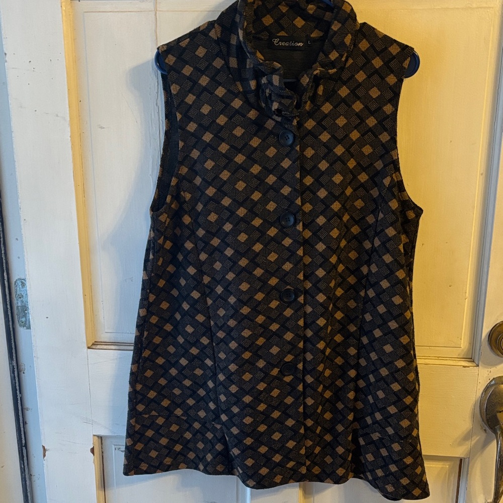 Chic Black and Brown Checkered Button Down Shirt